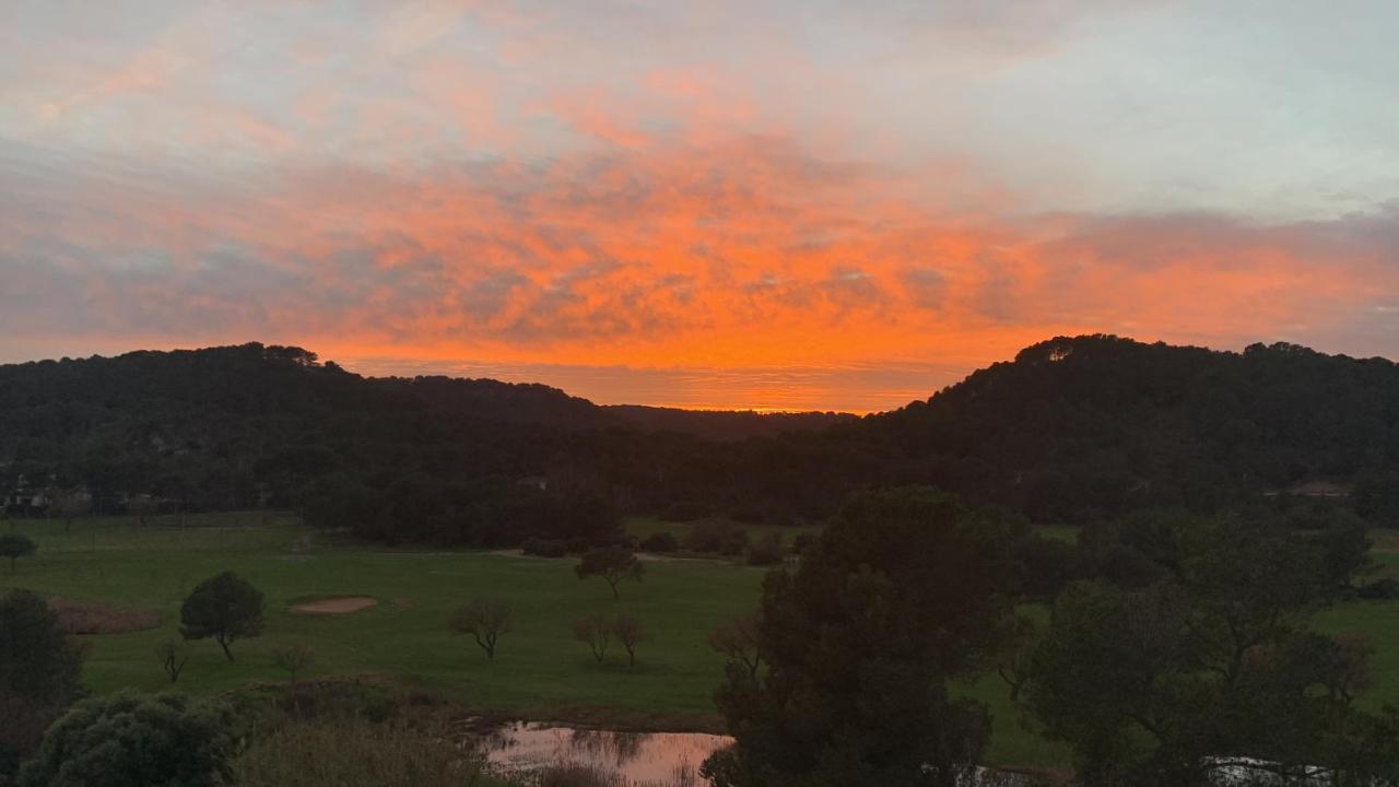 Apartamento Atardecer En Menorca Son Parc Vista Al Campo De Golf Exterior foto
